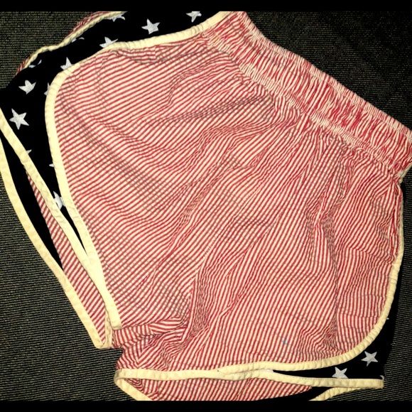 Shorties seersucker shorts. - Picture 2 of 6